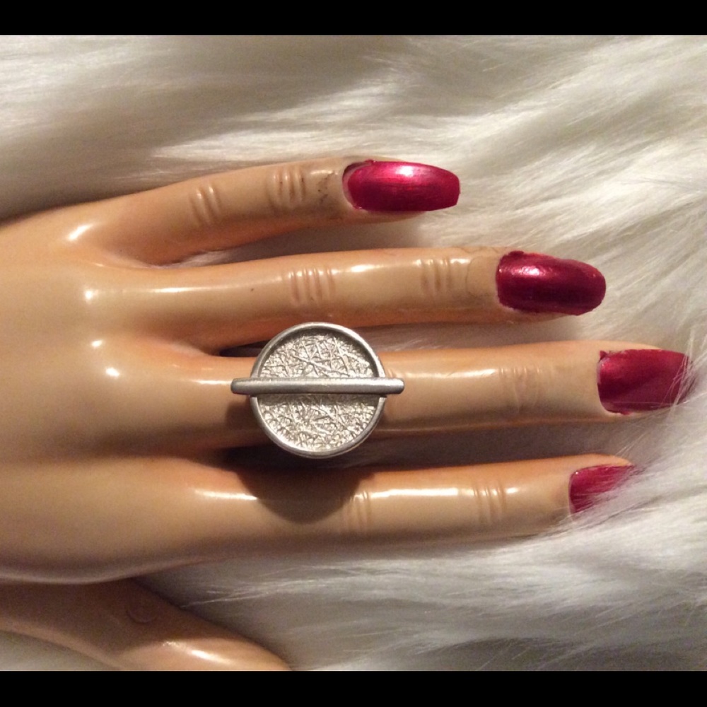 Adjustable silver ring on sale 🔥